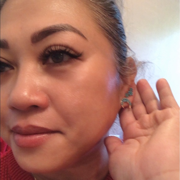 4 Pairs of Moon Design Turquoise Earrings in GOLD Tone - Picture 5 of 14